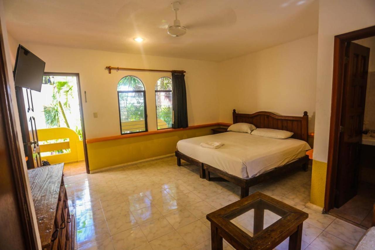Hotel Vista Caribe 5Ta Av A 5 Pasos De La Playa Playa del Carmen Buitenkant foto