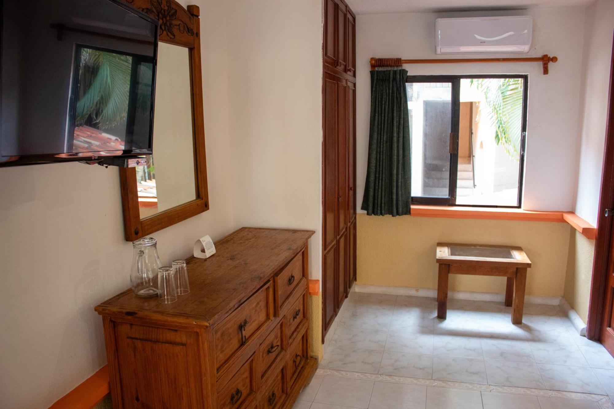 Hotel Vista Caribe 5Ta Av A 5 Pasos De La Playa Playa del Carmen Buitenkant foto