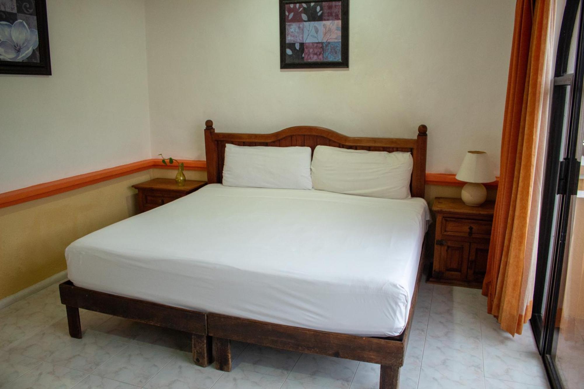 Hotel Vista Caribe 5Ta Av A 5 Pasos De La Playa Playa del Carmen Buitenkant foto