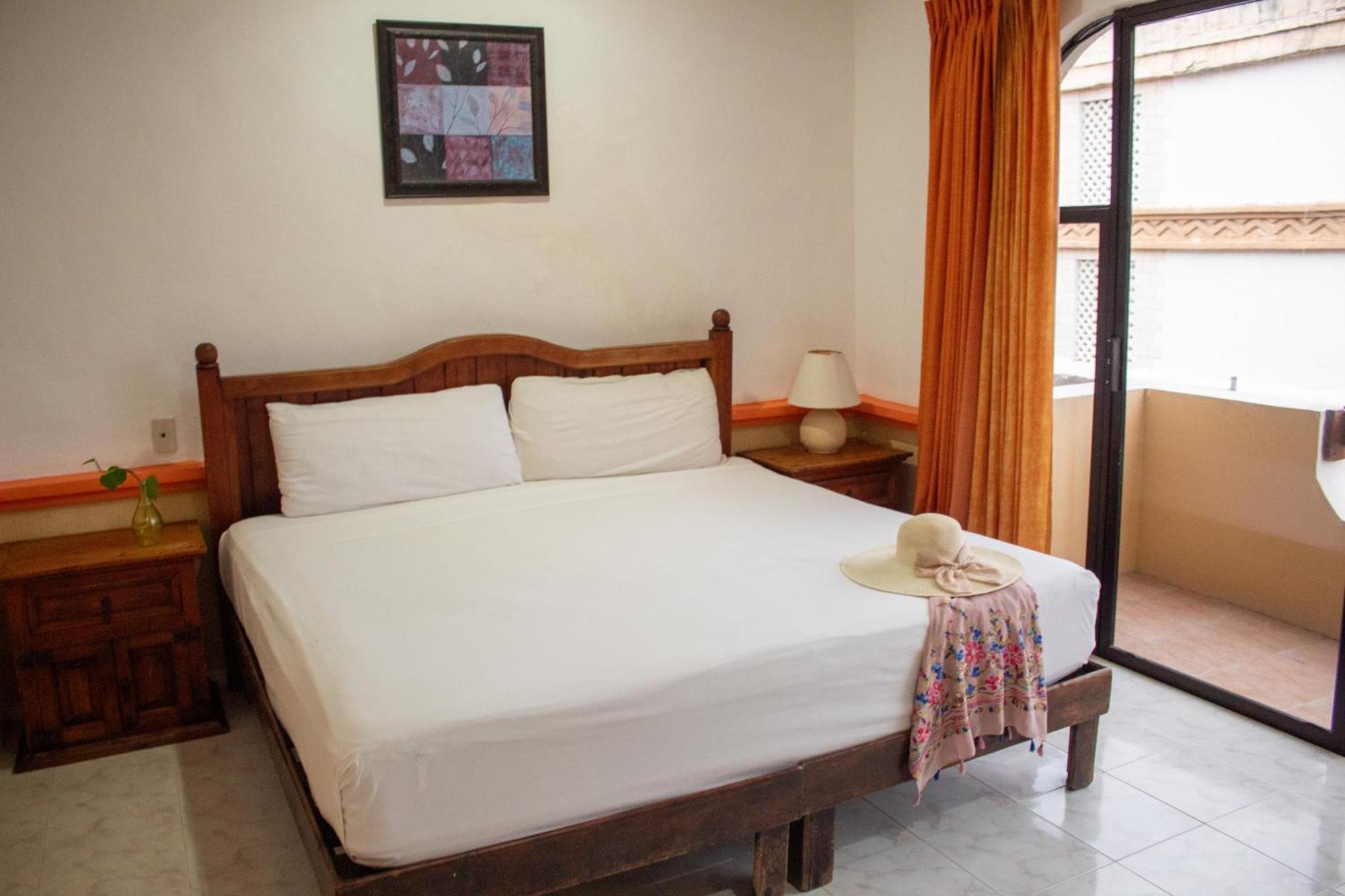Hotel Vista Caribe 5Ta Av A 5 Pasos De La Playa Playa del Carmen Buitenkant foto