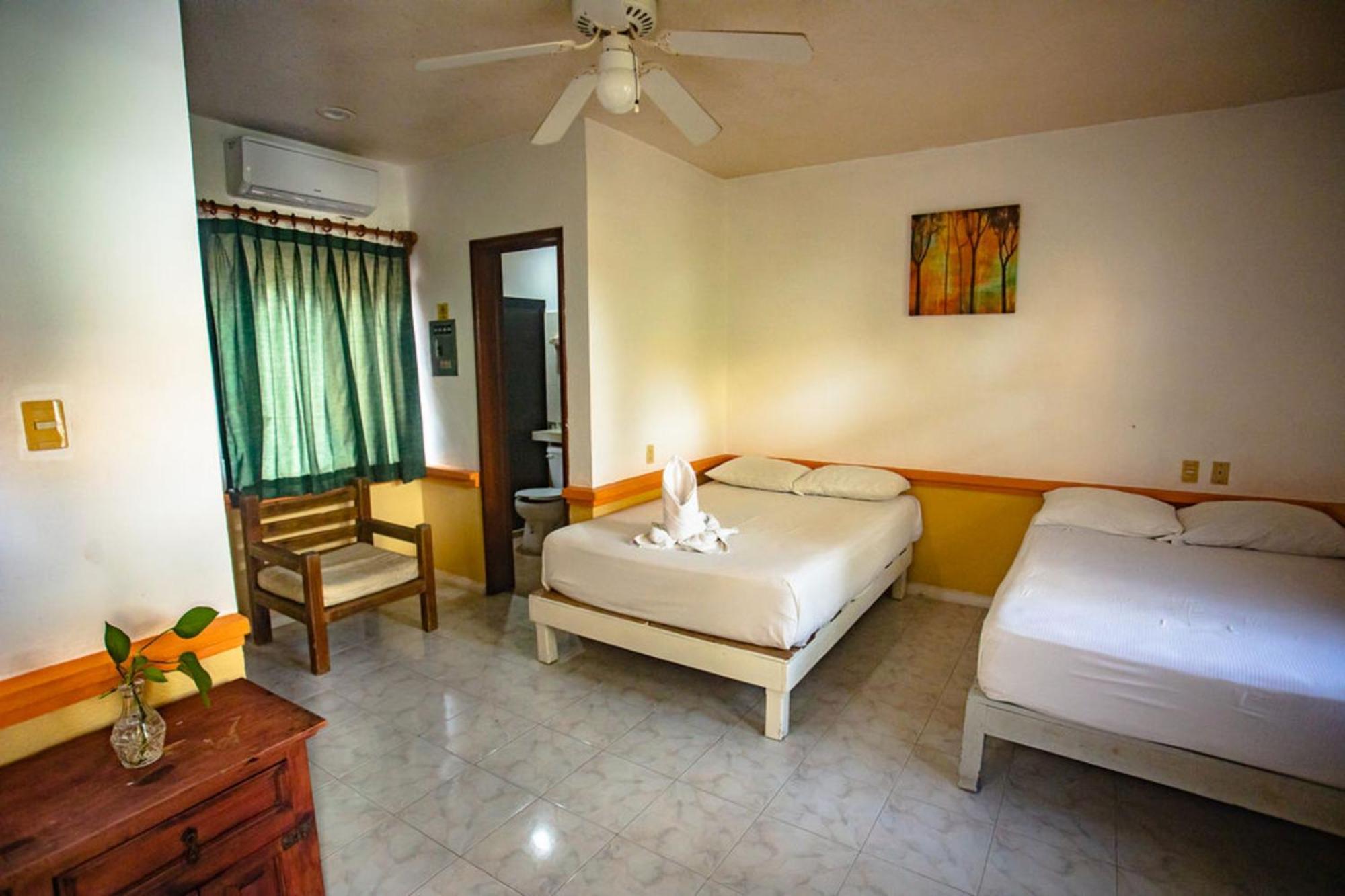 Hotel Vista Caribe 5Ta Av A 5 Pasos De La Playa Playa del Carmen Buitenkant foto