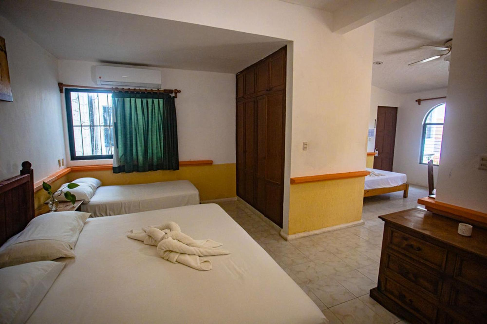 Hotel Vista Caribe 5Ta Av A 5 Pasos De La Playa Playa del Carmen Buitenkant foto