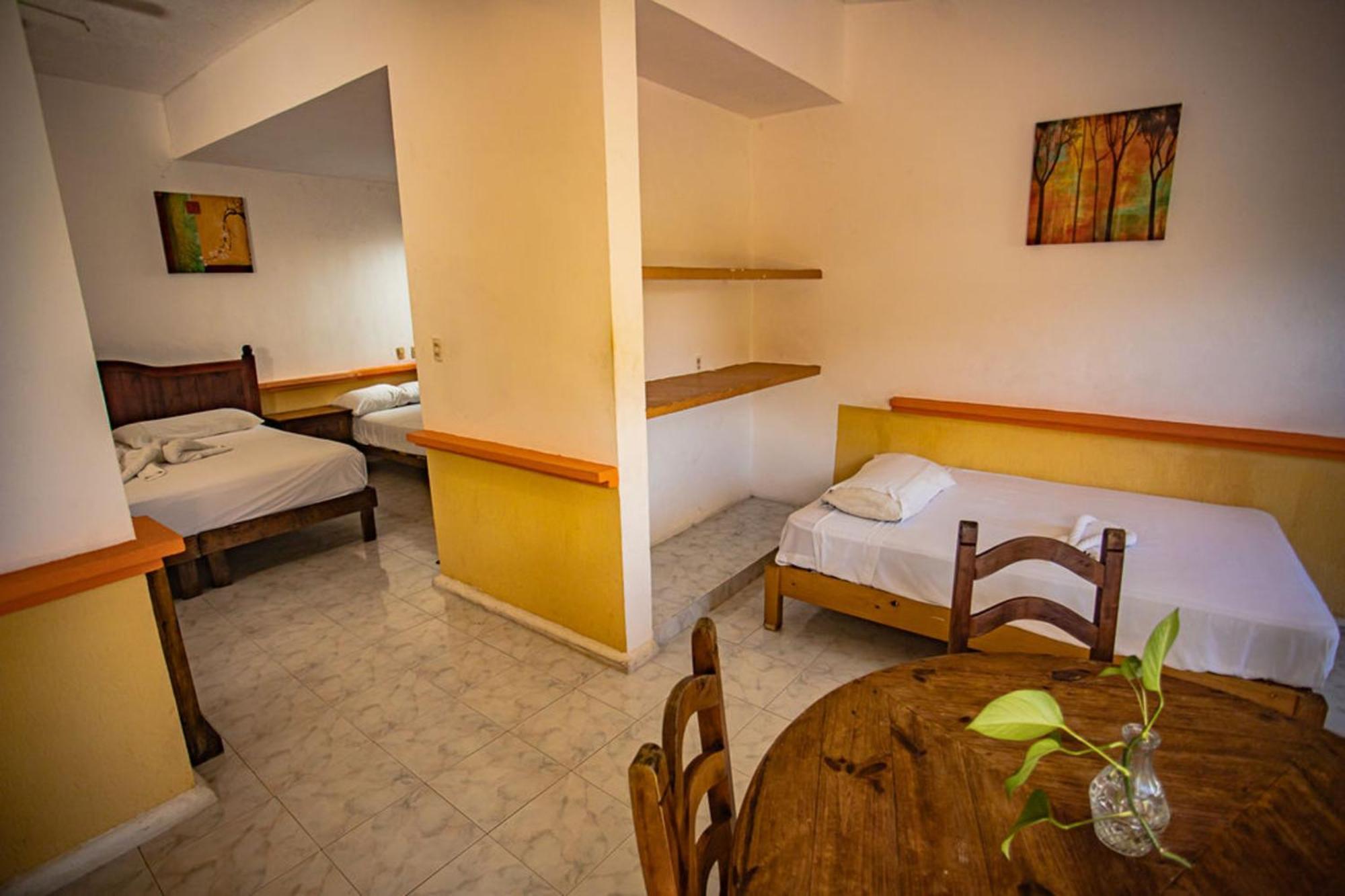 Hotel Vista Caribe 5Ta Av A 5 Pasos De La Playa Playa del Carmen Buitenkant foto
